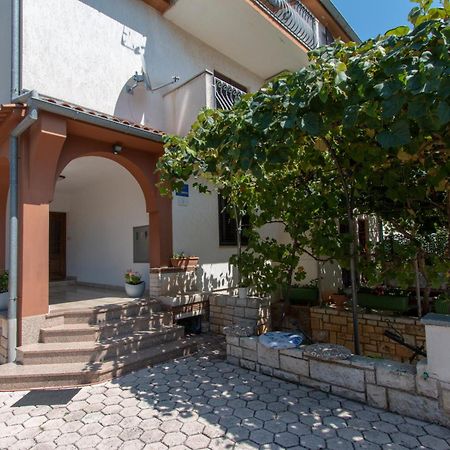 Irena'S Place A1 Rovigno Esterno foto